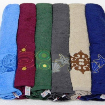Berra Koyu towel