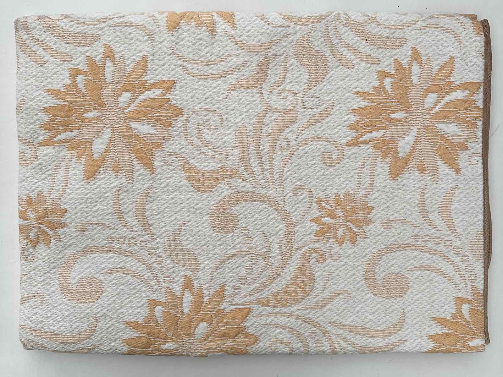 Tapestry bedspread 150 * 210