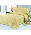 Quilted bedspread with pillowcases, 3 units. BV C 0051