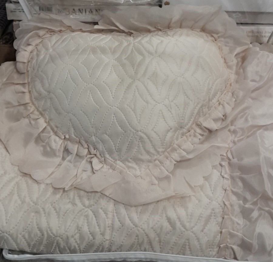 Buy bedspread Magic Dream fabric satin brazed with three pillows