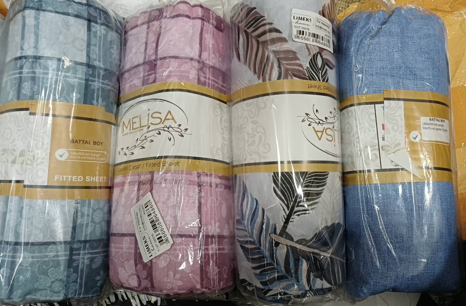 Простынь на резинке Melisa Ranforce с наволочками ранфорс