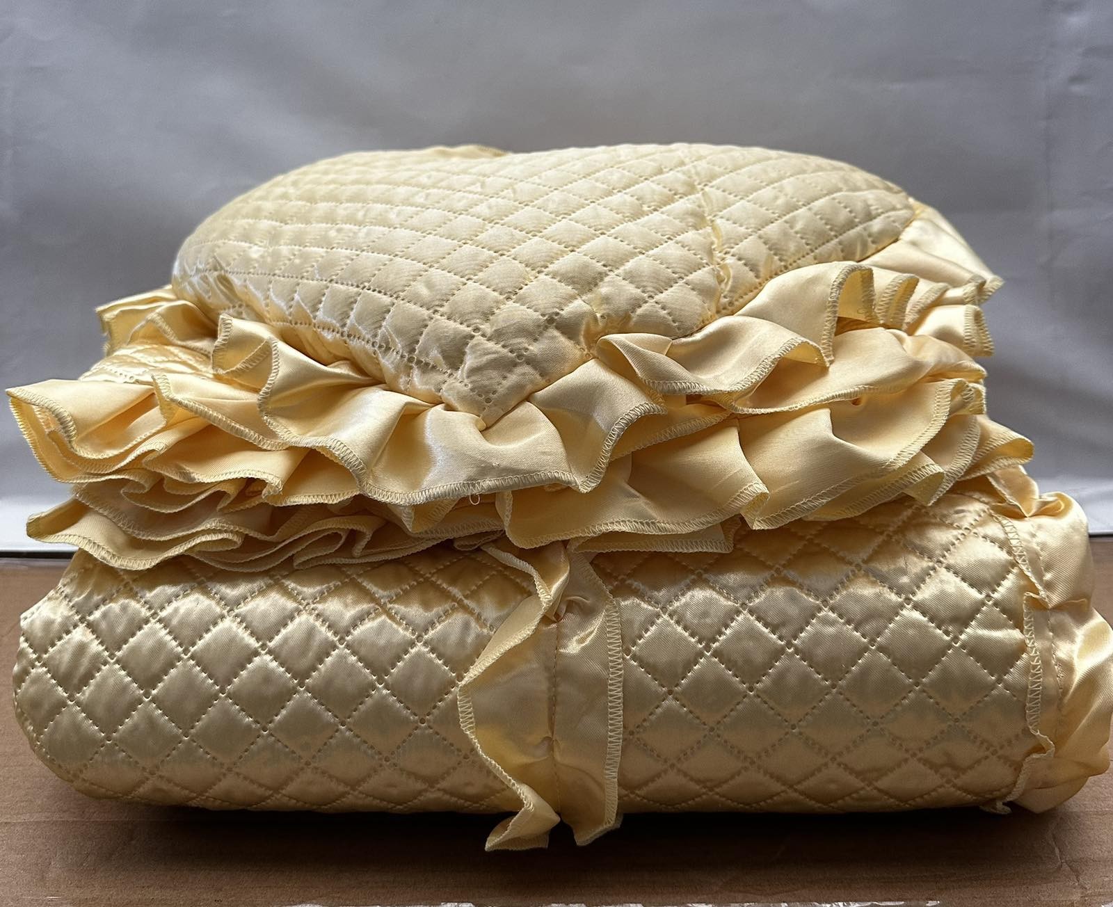 Buy bedspread Magic Dream fabric satin brazed with three pillows