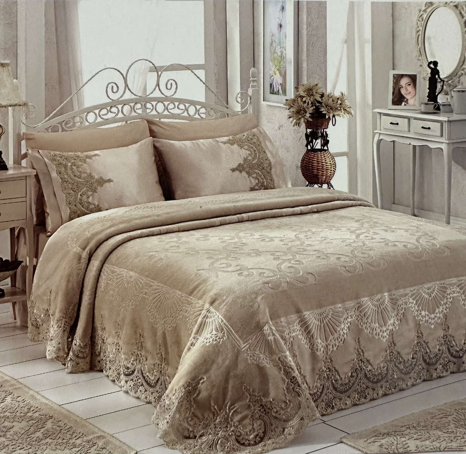 Набор с пледом Alceyz Gipurlu Pike Set