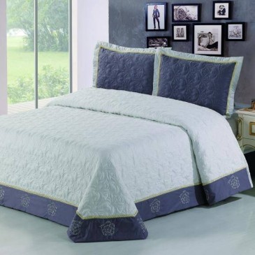 Quilted bedspread with pillowcases, 3 units BV C 0030